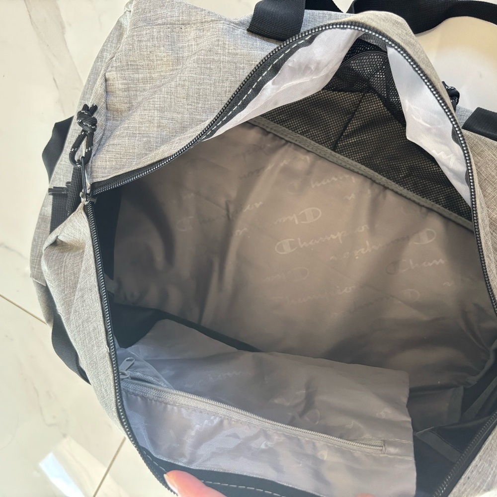 Champion Gray & Black Duffel Bag with Logo - Picture 9 of 11